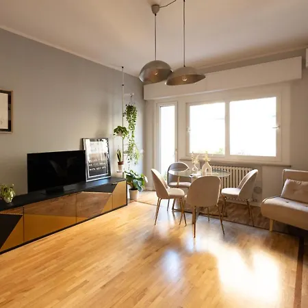 Trade Junior Apartment *