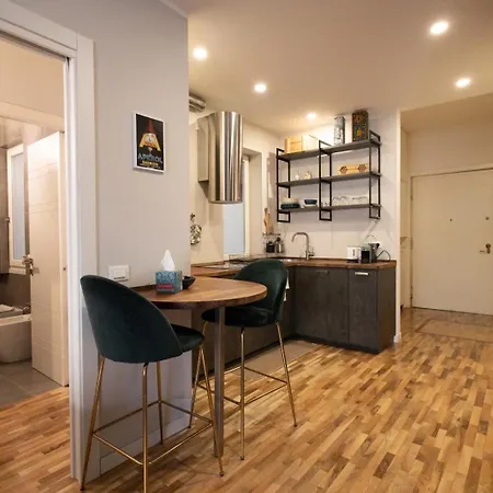 Trade Junior * فيرونا